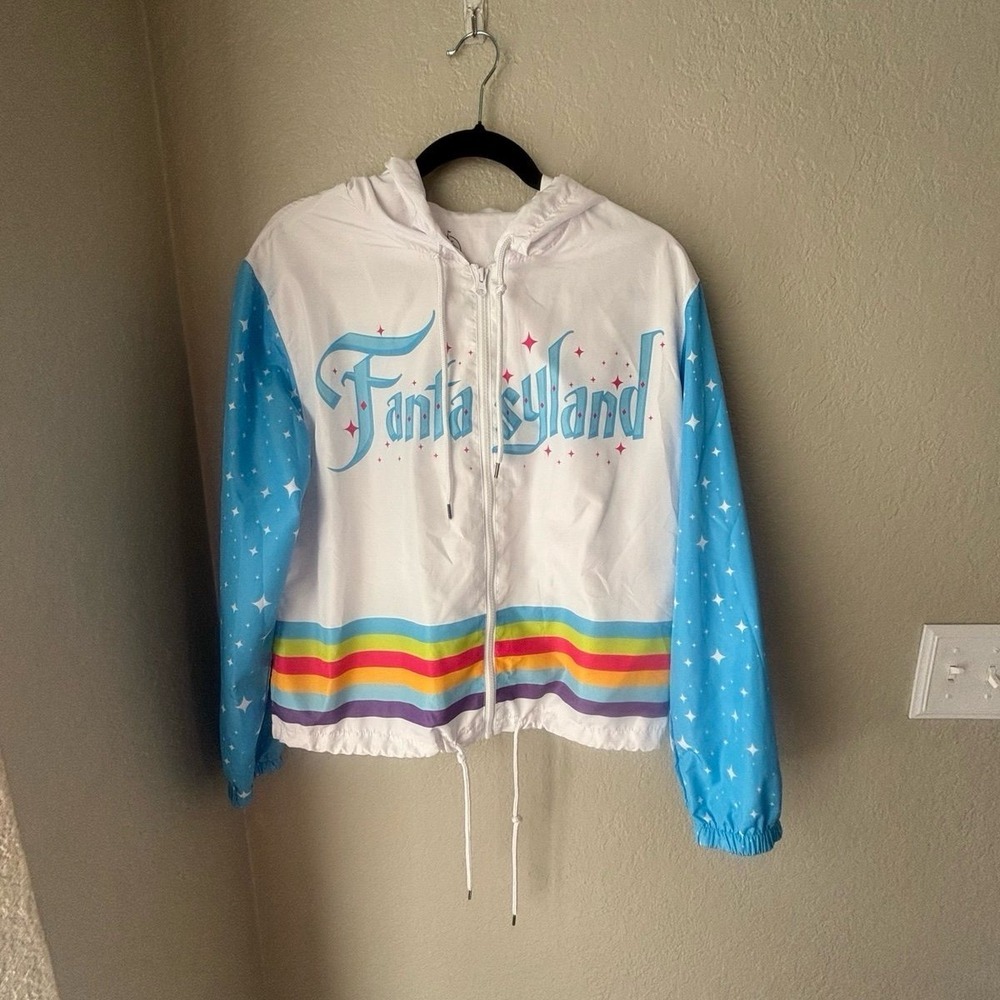 Disney Parks‎ Fantasyland Windbreaker M